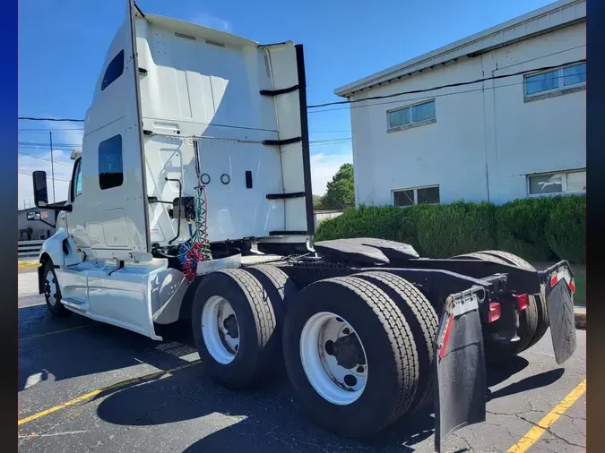 2020 NAVISTAR INTERNATIONAL LT625 SLPR CAB