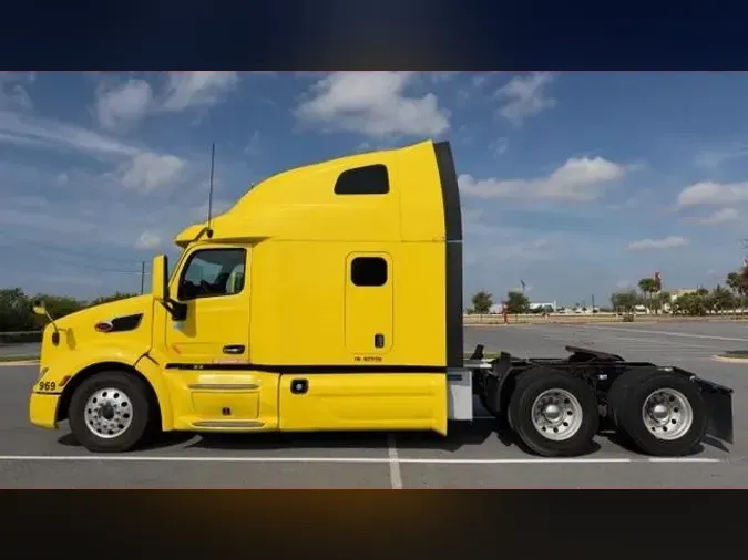 2022 Peterbilt 579