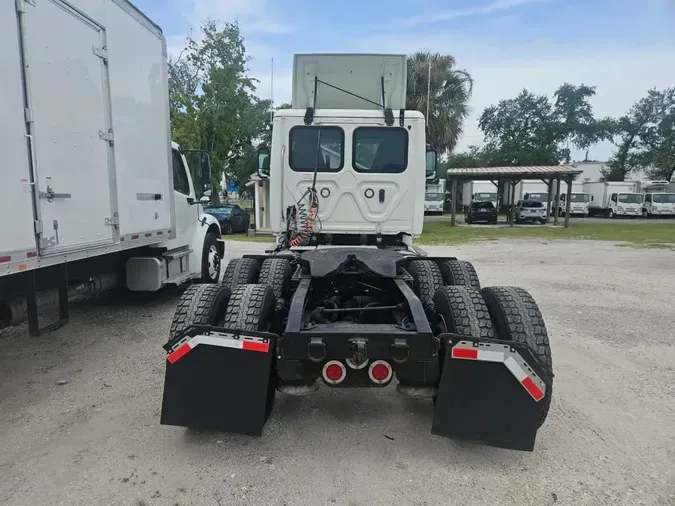 2019 FREIGHTLINER NEW CASCADIA PX12664