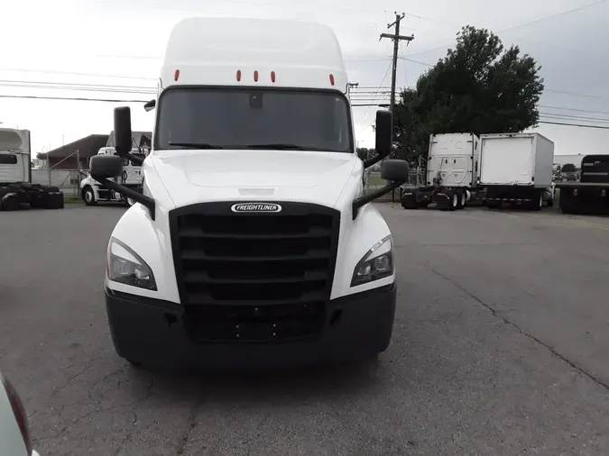 2019 FREIGHTLINER CASCADIA