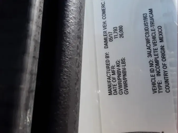2018 FREIGHTLINER M2 106