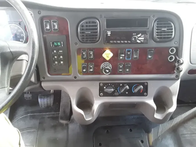 2019 FREIGHTLINER/MERCEDES M2 106