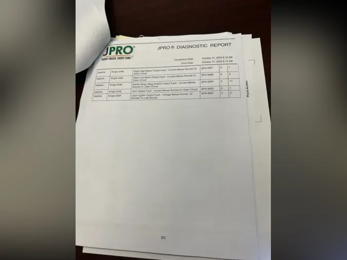 2016 FREIGHTLINER/MERCEDES M2 106