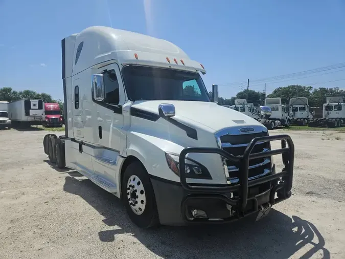 2020 FREIGHTLINER NEW CASCADIA PX12664