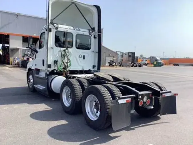 2019 Freightliner Cascadia