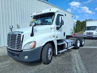 2020 FREIGHTLINER/MERCEDES CASCADIA 125