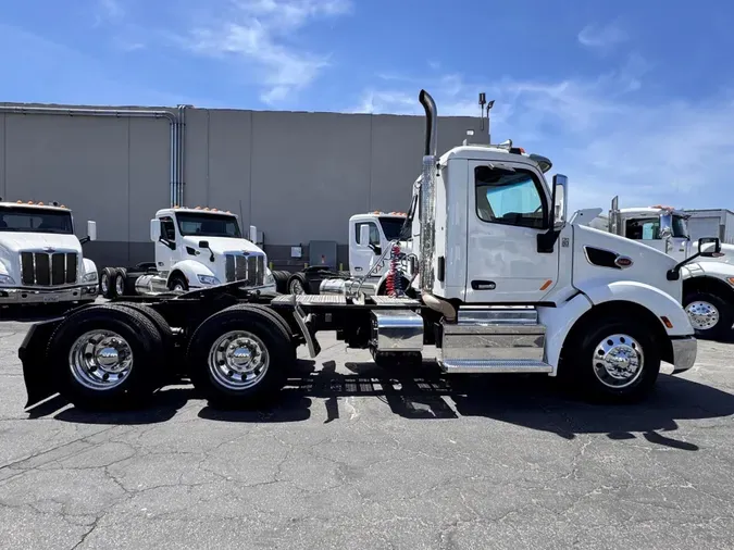 2020 Peterbilt 579ebbfe5ae12a4076bb7ec99321a330dd0