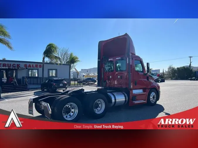 2022 FREIGHTLINER CA126
