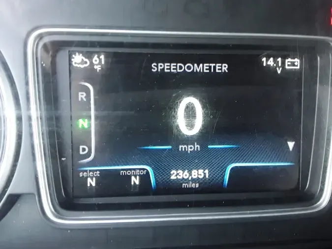 2020 NAVISTAR INTERNATIONAL MV607 (4X2)