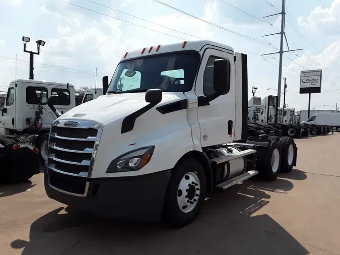 2019 FREIGHTLINER NEW CASCADIA 116ebc13ee412402884a848d632ccec2624