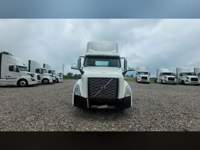 2019 Volvo VNL300