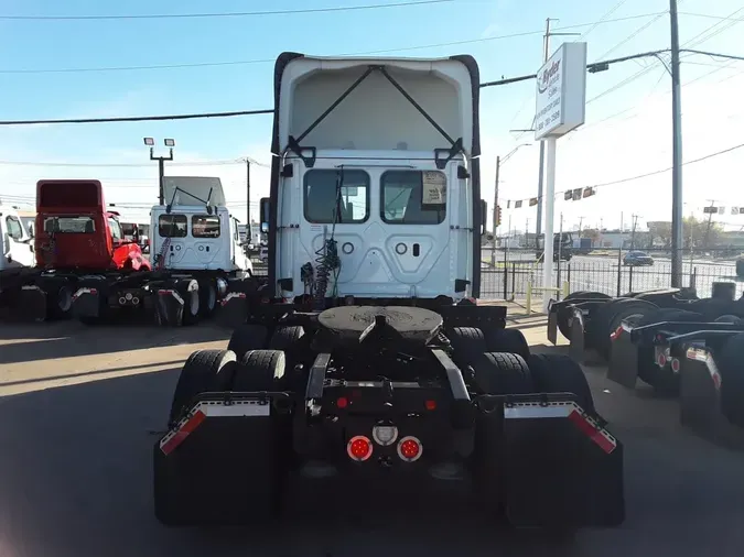 2019 FREIGHTLINER/MERCEDES CASCADIA 125ebc8943287a509efd5a7cf9bf3263c57
