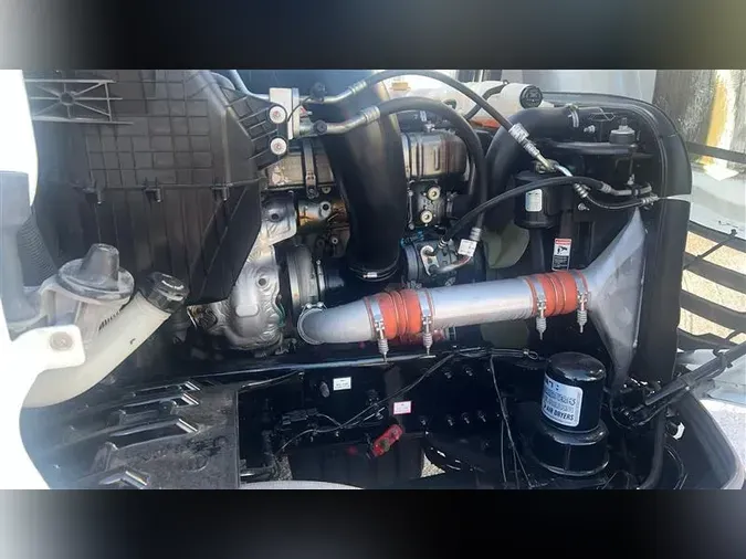2020 FREIGHTLINER CA126