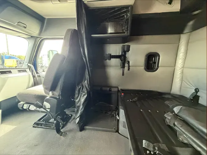 2022 Freightliner Cascadia 126 Slebcb33d2bb70e463424f45f6e2bbcf4c