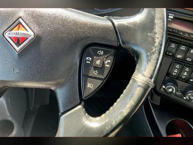 2021 INT LT625 6x4
