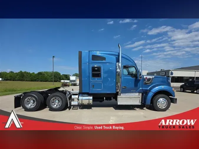 2021 KENWORTH W990