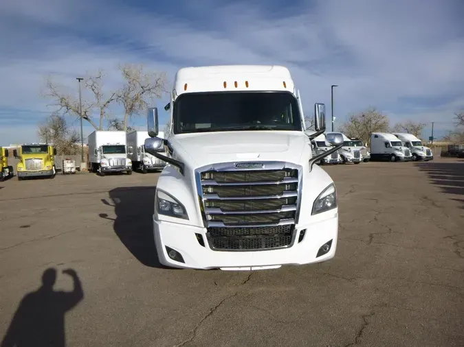 2021 Freightliner Cascadia