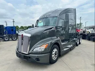 2025 Kenworth T680