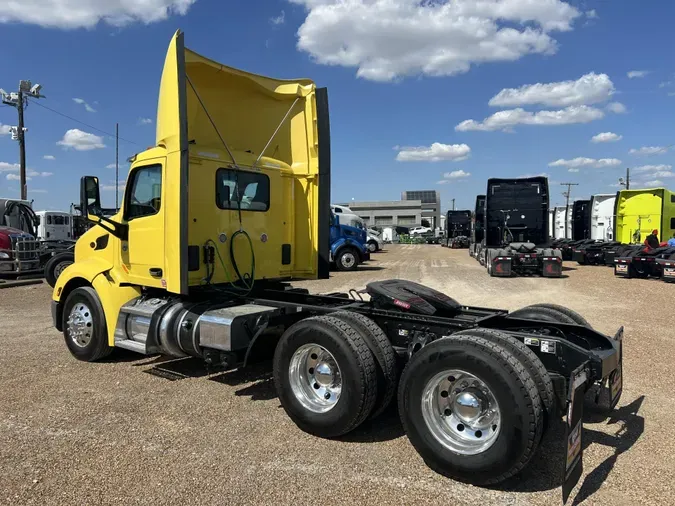 2021 Peterbilt 579