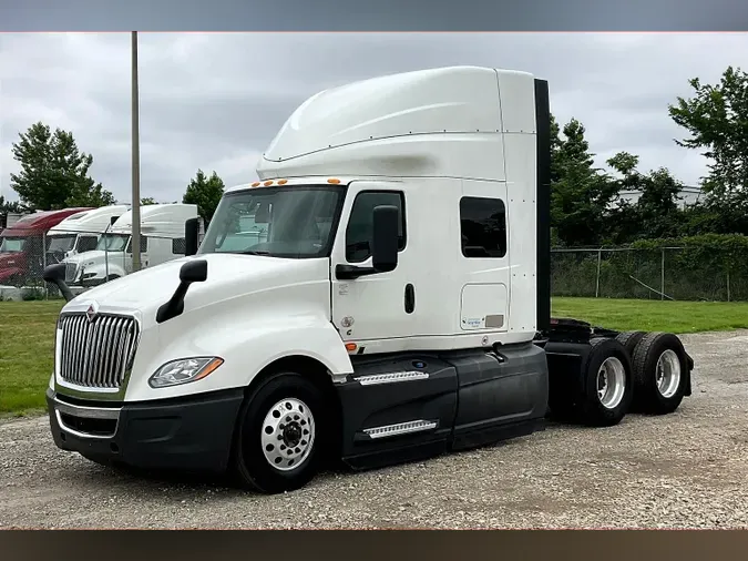2022 INT LT625 6x4