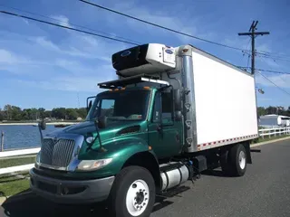 2015 INTERNATIONAL 4300