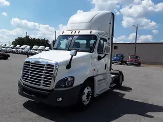 2017 FREIGHTLINER/MERCEDES CASCADIA 125