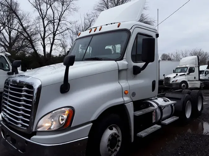 2019 FREIGHTLINER/MERCEDES CASCADIA 125ebdd0ded71c50c0eda3c19c1de4900b2