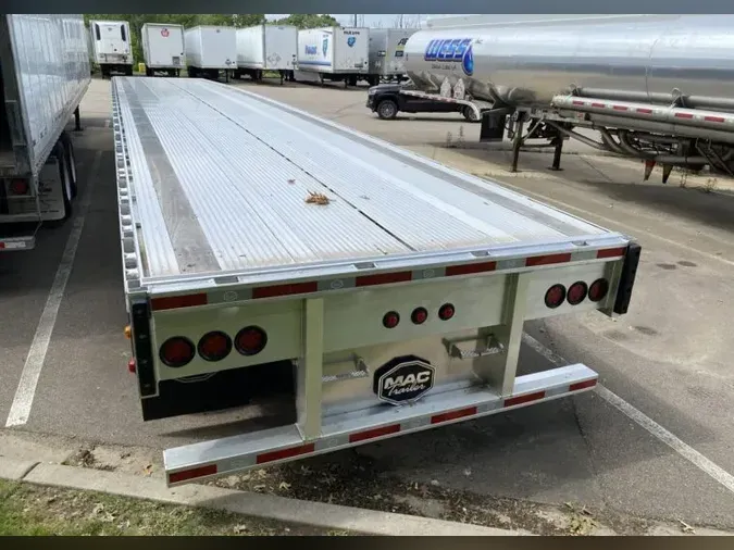 2024 Mac Trailers Flatbed