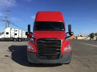 2022 FREIGHTLINER CA126