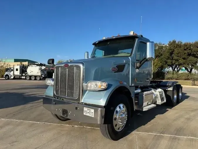 2022 Peterbilt 567