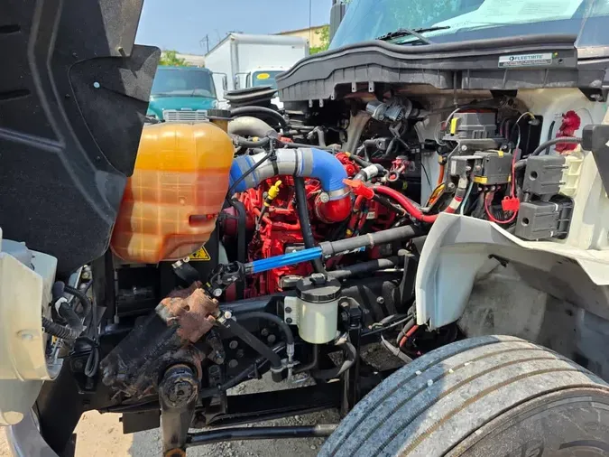 2020 NAVISTAR INTERNATIONAL MV607 (4X2)