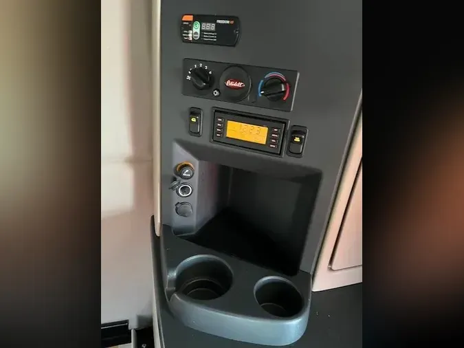 2021 Peterbilt 579