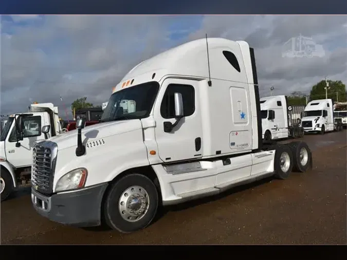 2011 FREIGHTLINER CASCADIA 125