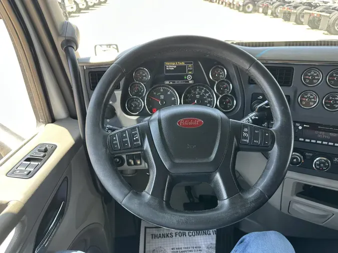 2021 Peterbilt 579ebfb21cef85aaec15e5e934d8afd73db