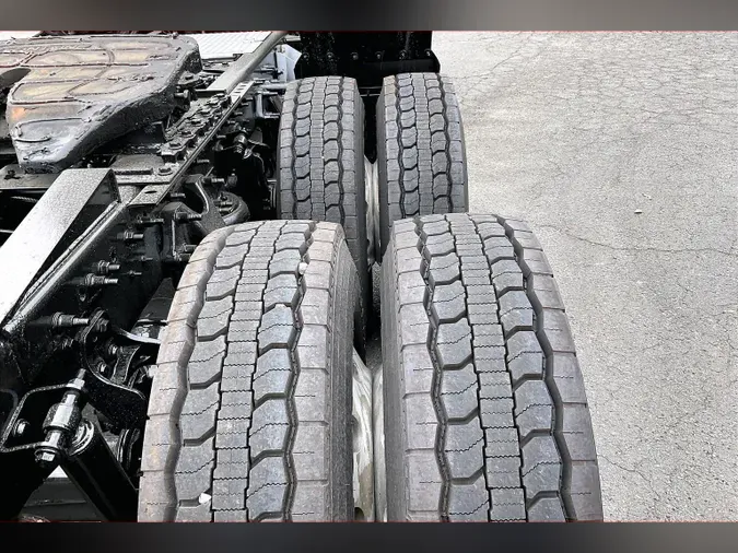 2021 INT LT625 6x4ebfc4f23a6ad06103cc1316b81cd0ca5