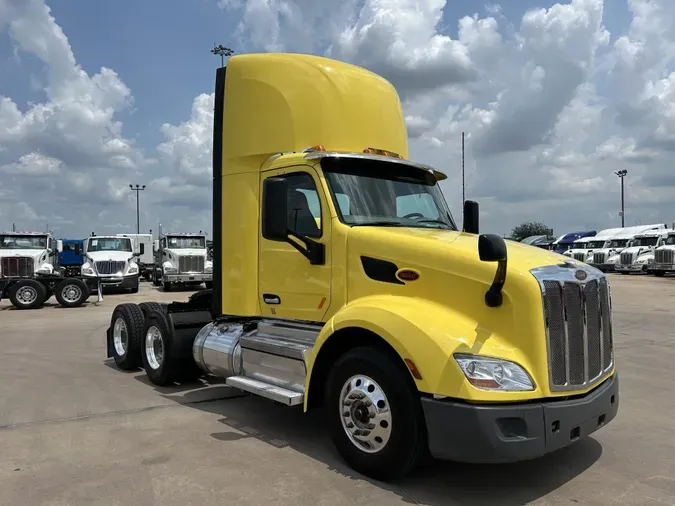 2021 Peterbilt 579