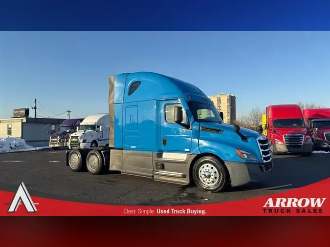 2022 FREIGHTLINER CA126