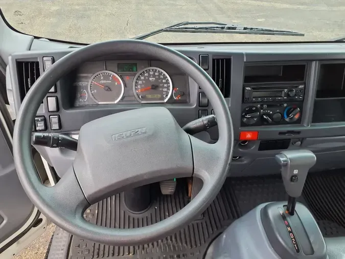 2019 ISUZU NPR HD
