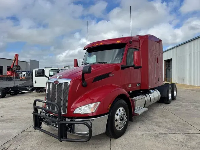 2022 Peterbilt 579