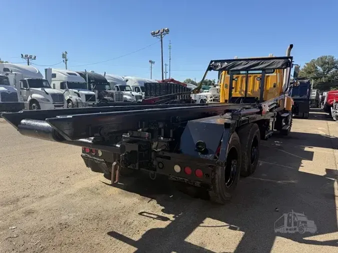 2012 FREIGHTLINER 114SDec09a2a3cfe12a7a53bea2cf664711de