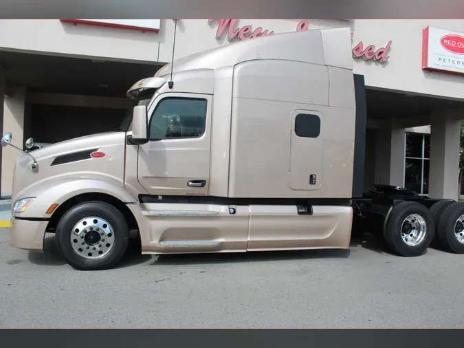 2023 Peterbilt 579