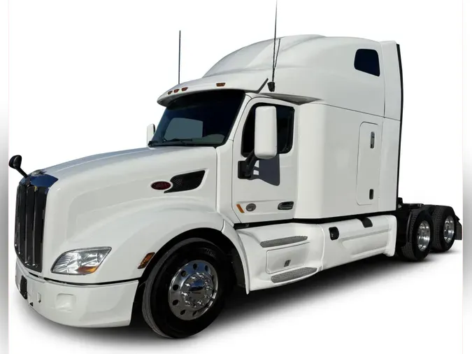 2022 Peterbilt 579ec0c8003ef949c24e7e535e0a3b9380b