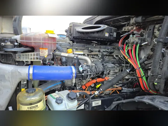 2022 Freightliner Cascadia 126ec167130d0dbffe76eef5098c818f0c2