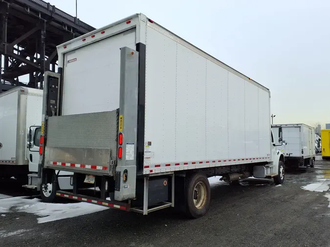 2017 FREIGHTLINER/MERCEDES M2 106