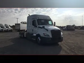 2022 Freightliner Cascadia 126