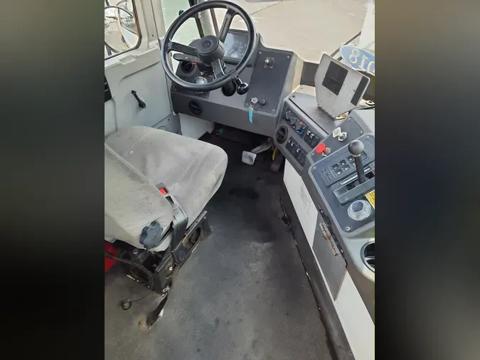 2018 OTTAWA 4X2 T2