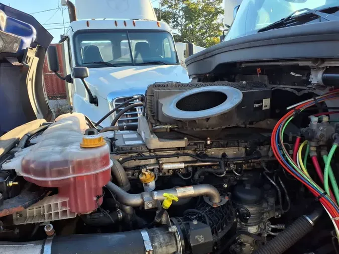 2019 FREIGHTLINER/MERCEDES NEW CASCADIA PX12664