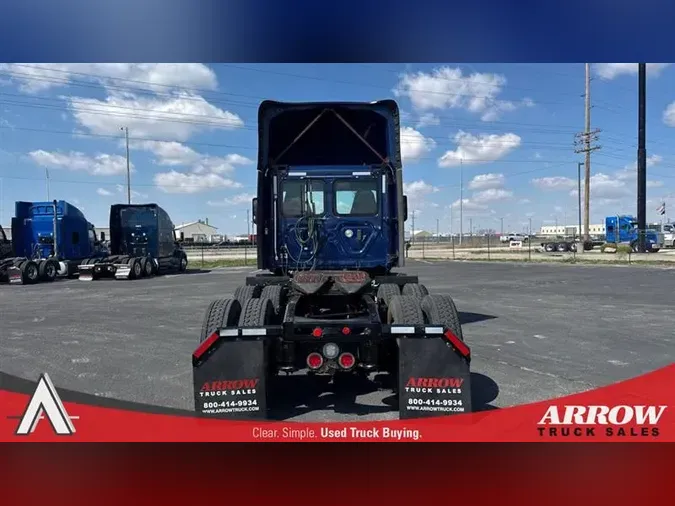 2020 FREIGHTLINER CA126