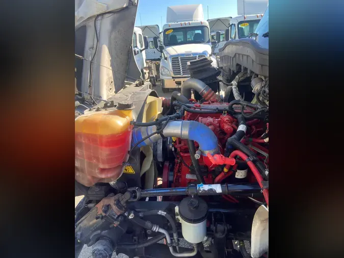 2019 NAVISTAR INTERNATIONAL 4300 SBA