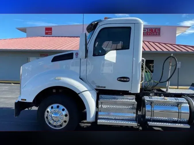 2015 Kenworth T880ec2b37f8c529fed1eeb09b314e644924